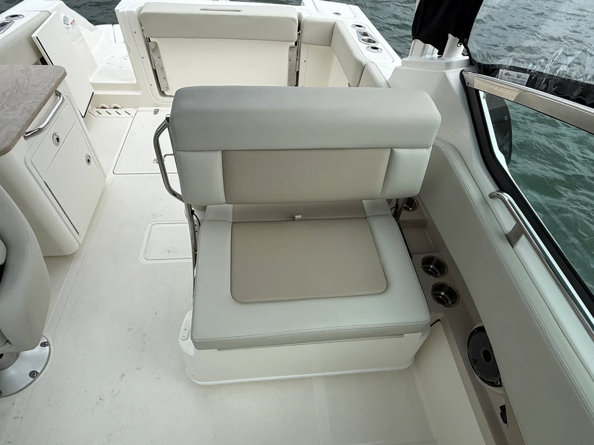 2027 Boston Whaler 240 Vantage 24.0 feet, Wrightsville Beach, North Carolina #14