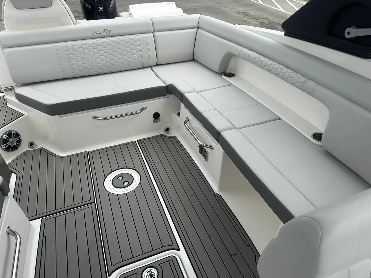2024 Sea Ray 290 SDX OB 29.0 feet, Ocean Isle Beach, NC #14
