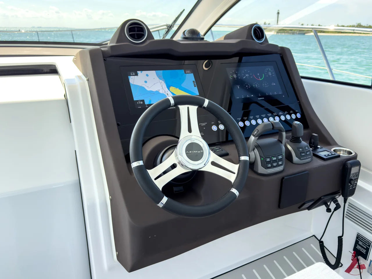 2027 Azimut A45 45.0 feet, Fort Myers, FL #17