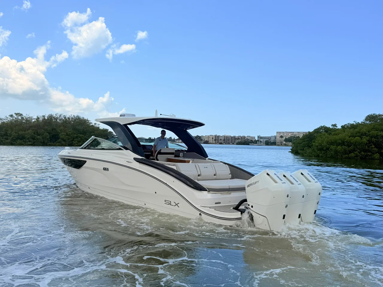 2027 Sea Ray SLX 360 Outboard 36.0 feet, St Petersburg, FL #14