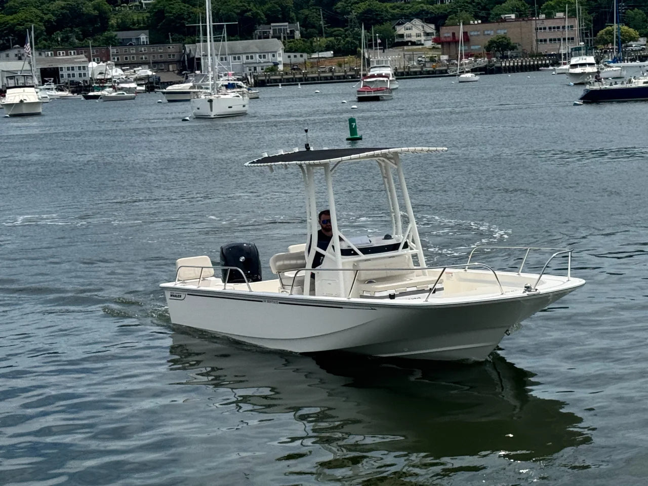 2026 Boston Whaler 190 Montauk 19.0 feet, Huntington, NY #2