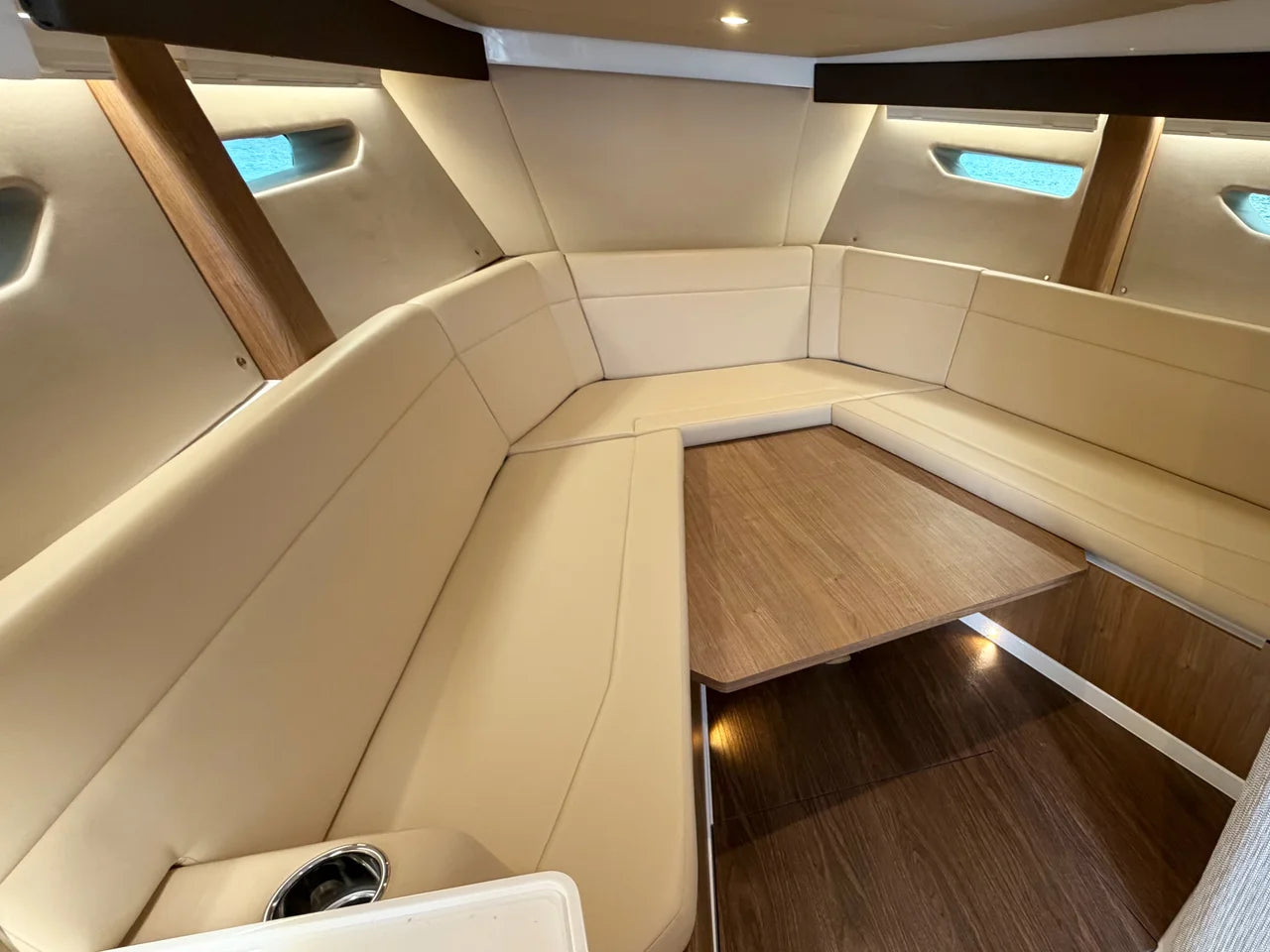 2026 Intrepid 35 VALOR 37.0 feet, Jupiter, Florida #36