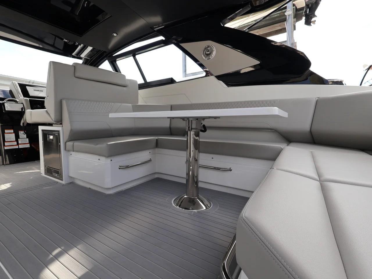 2026 Cruisers Yachts 42 GLS Outboard 42.0 feet, Naples, Florida #16