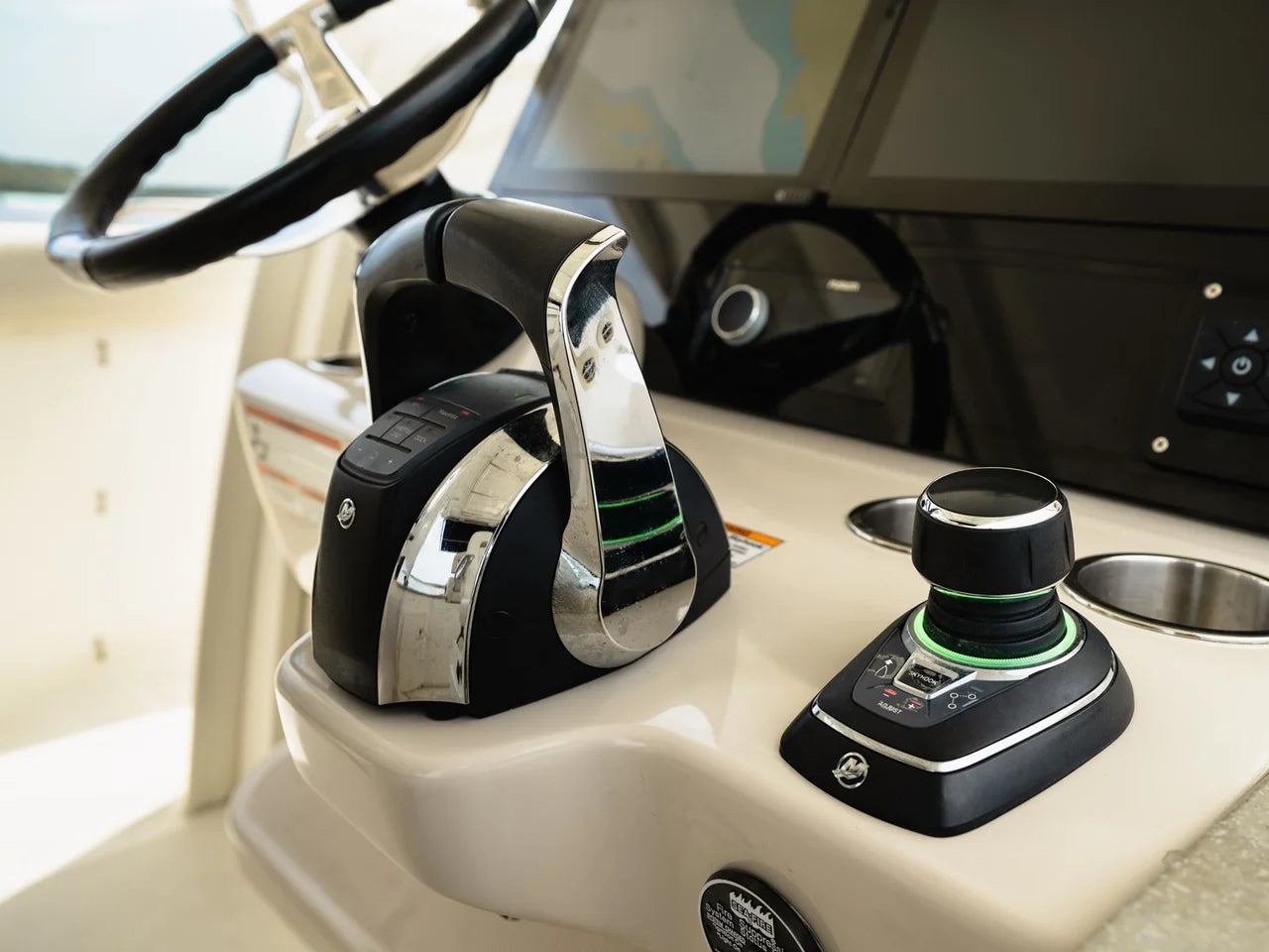 2021 Boston Whaler 350 REALM 35.0 feet, Charleston, SC #17
