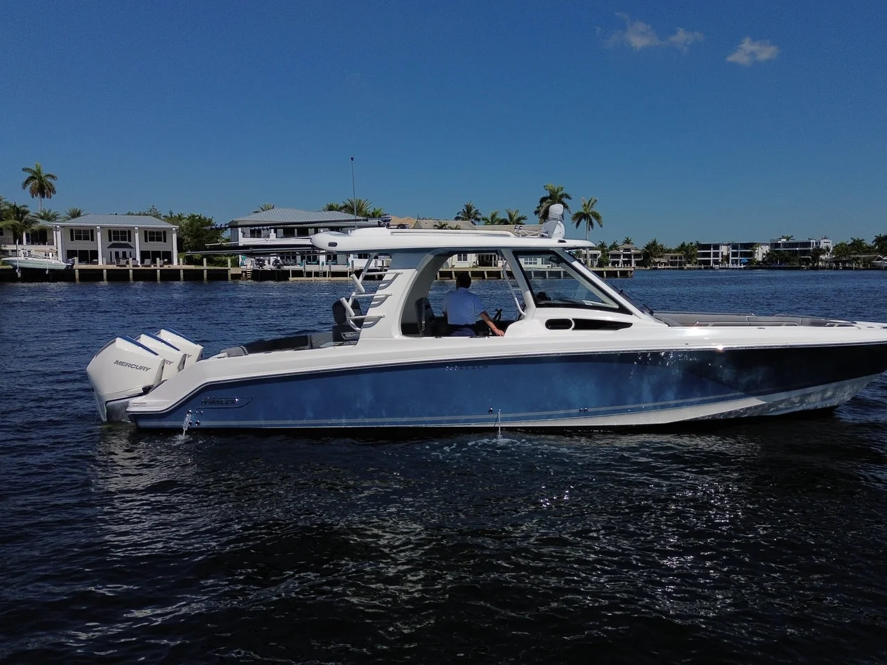 2024 Boston Whaler 350 REALM 35.0 feet, Pompano Beach, Florida #12