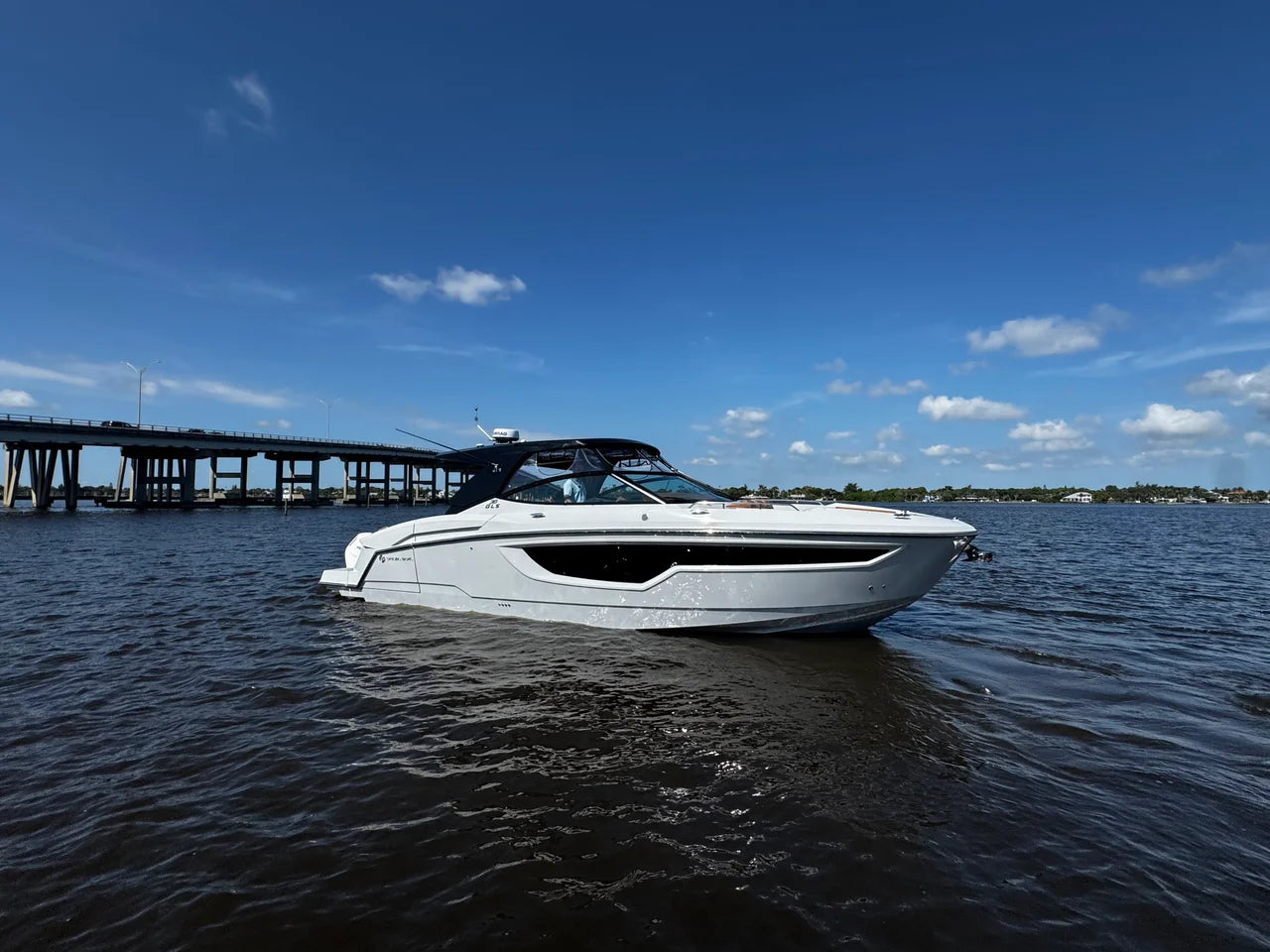 2024 Cruisers Yachts 38 GLS South Beach Outboard 38.0 feet, Stuart, Florida #1