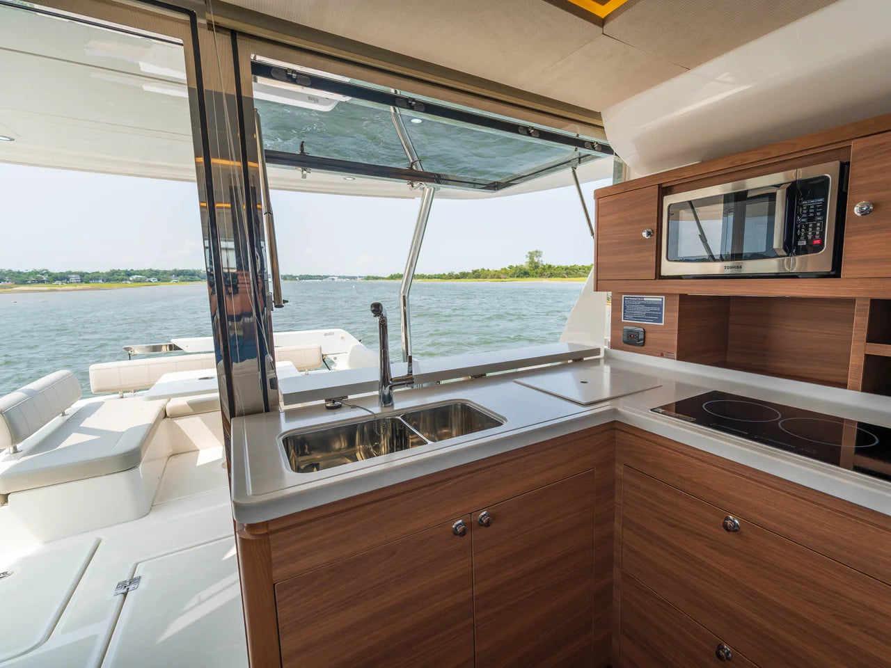 2025 Aquila 44 44.0 feet, Wrightsville Beach, North Carolina #37