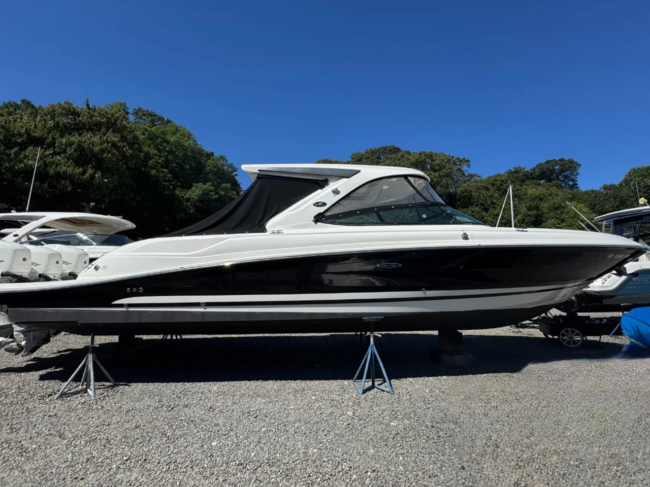 2017 Sea Ray SLX 350 OB 35.0 feet, Washington, Connecticut #4