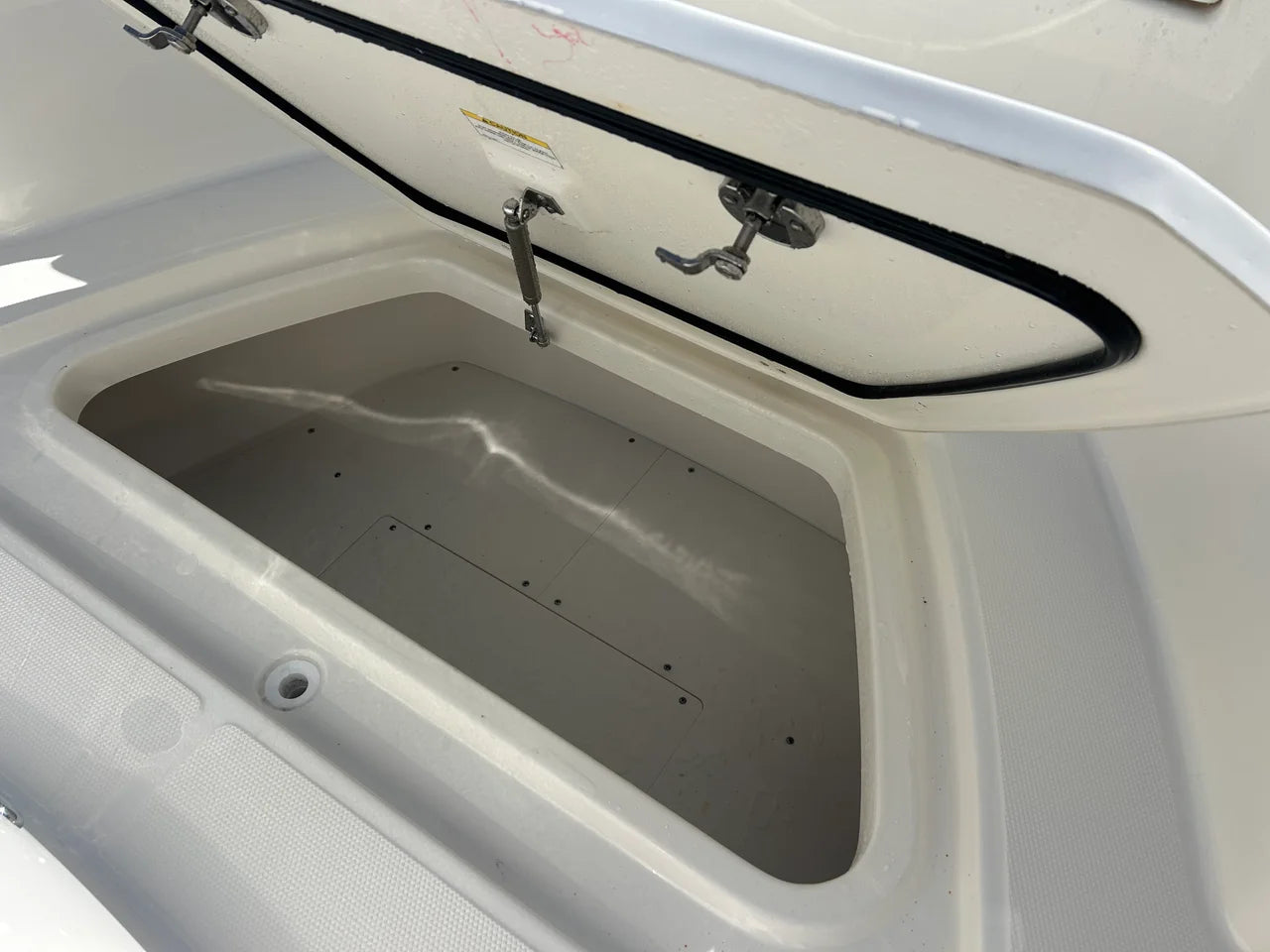 2026 Boston Whaler 330 Outrage 33.0 feet, Pensacola, Florida #42