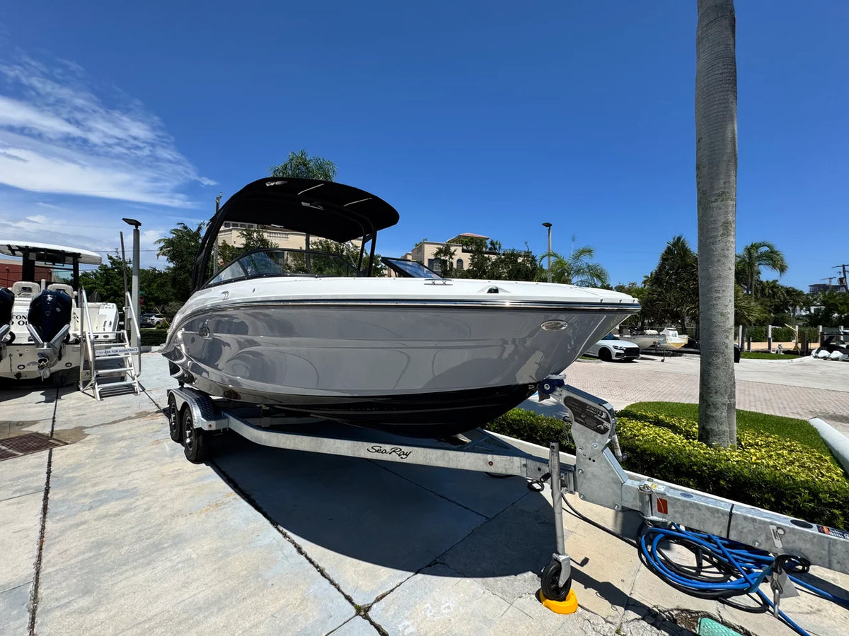 2026 Sea Ray SPX 210 Outboard 21.0 feet, Pompano Beach, Florida #2