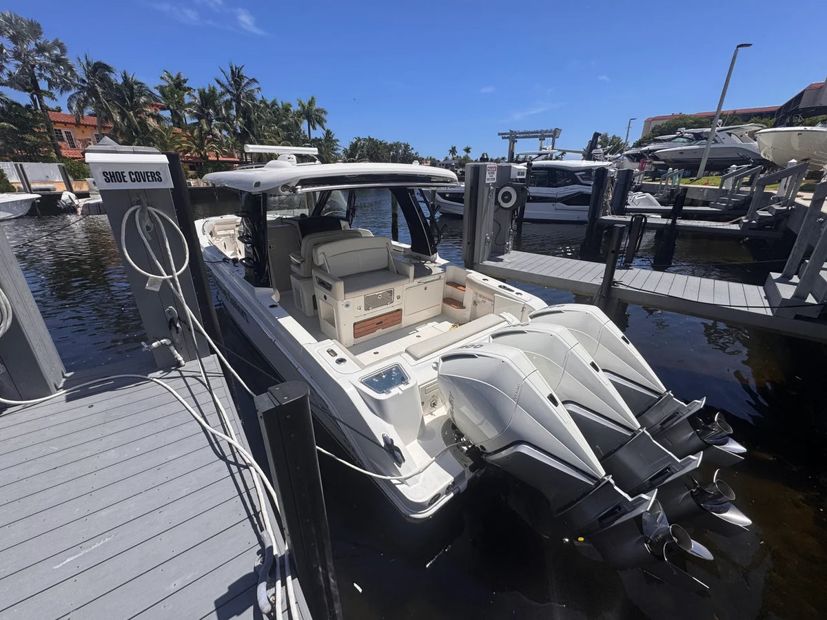 2023 Boston Whaler 350 Realm 35.0 feet, Pompano Beach, Florida #3