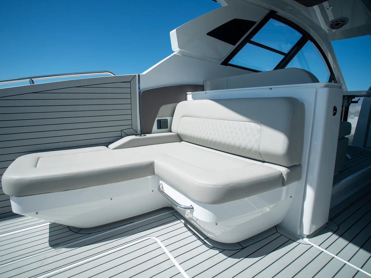2026 Cruisers Yachts 50GLS OB 50.0 feet, Fort Myers, FL #13