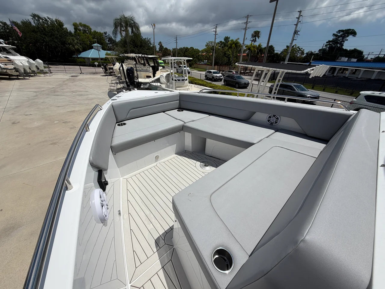 2026 Cruisers Yachts 38 VTR 38.0 feet, Stuart, Florida #18