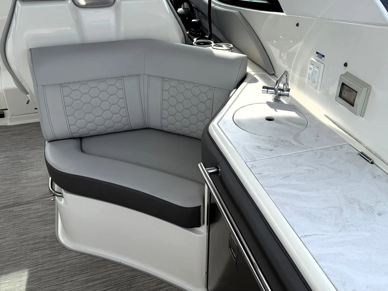 2023 Sea Ray 320 SUNDANCER 32.0 feet, Panama City, FL #17