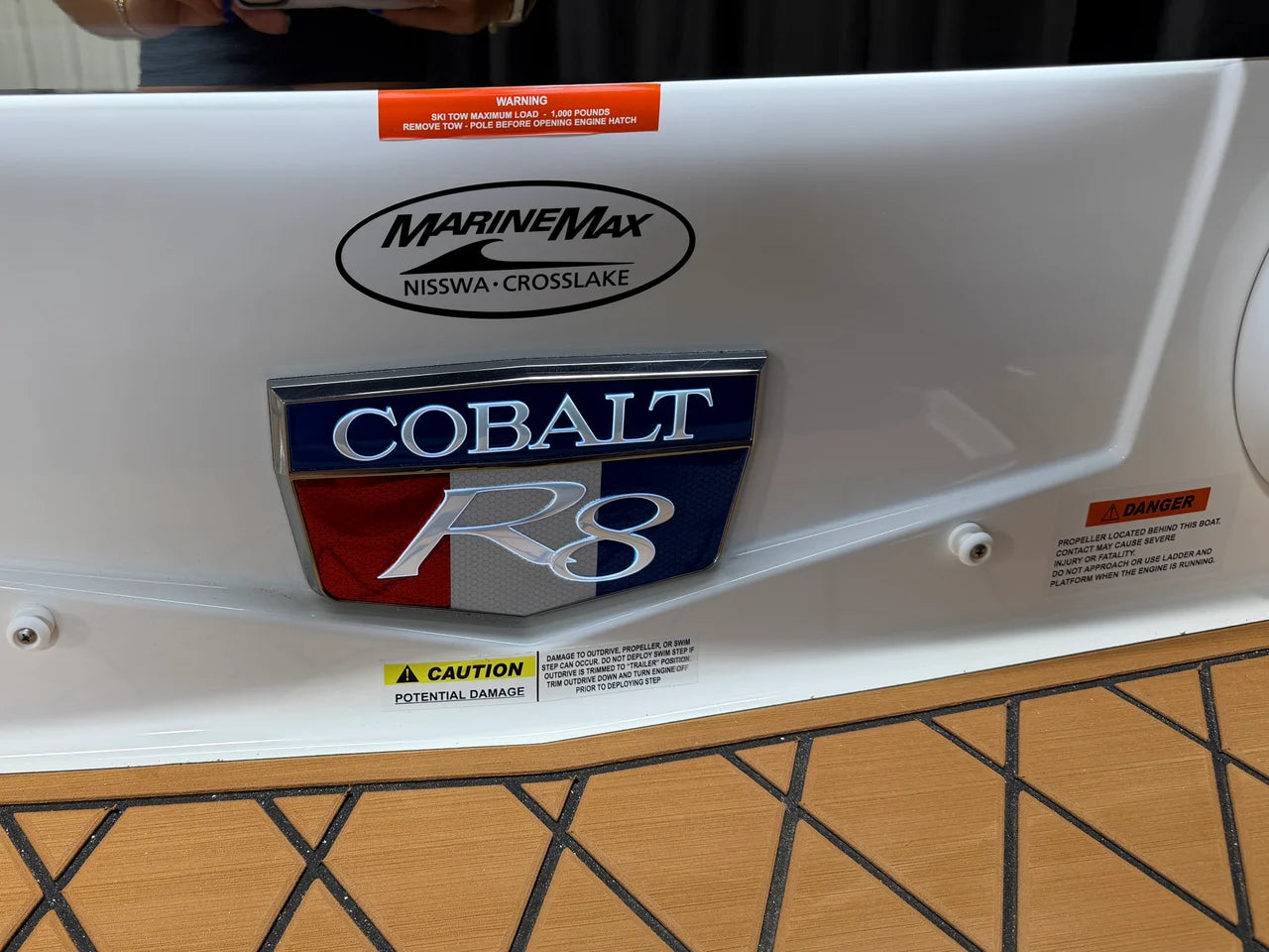 2027 Cobalt R8 28.0 feet, Crosslake, Minnesota #14