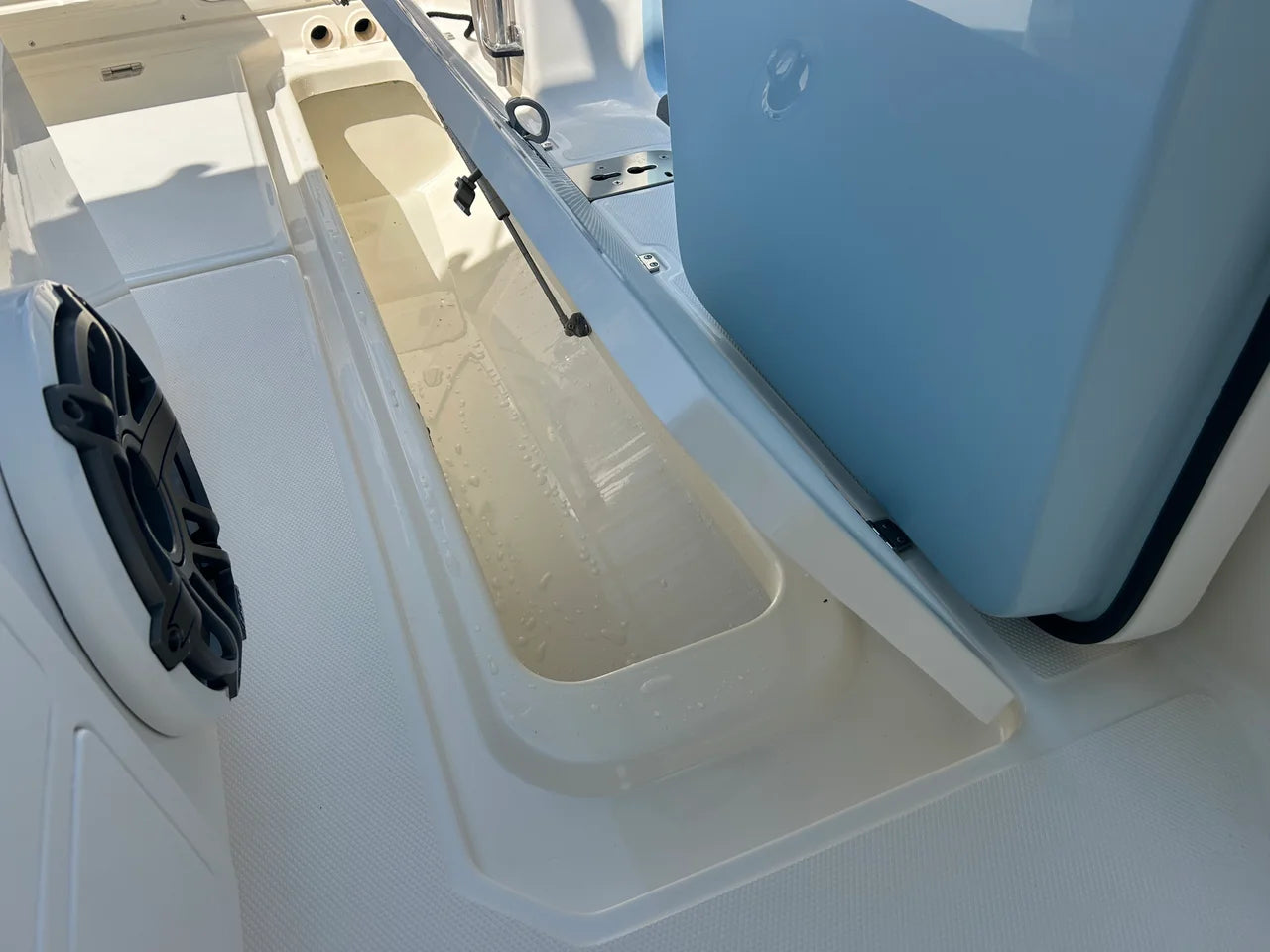 2026 Boston Whaler 330 Outrage 33.0 feet, Pensacola, Florida #29