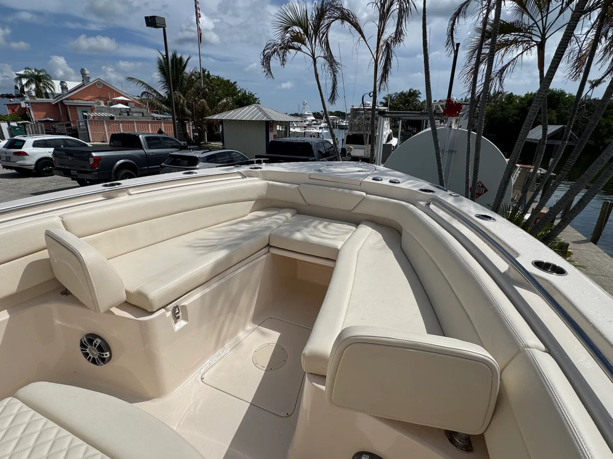 2025 Grady-White 271 CANYON 27.0 feet, Stuart, Florida #9
