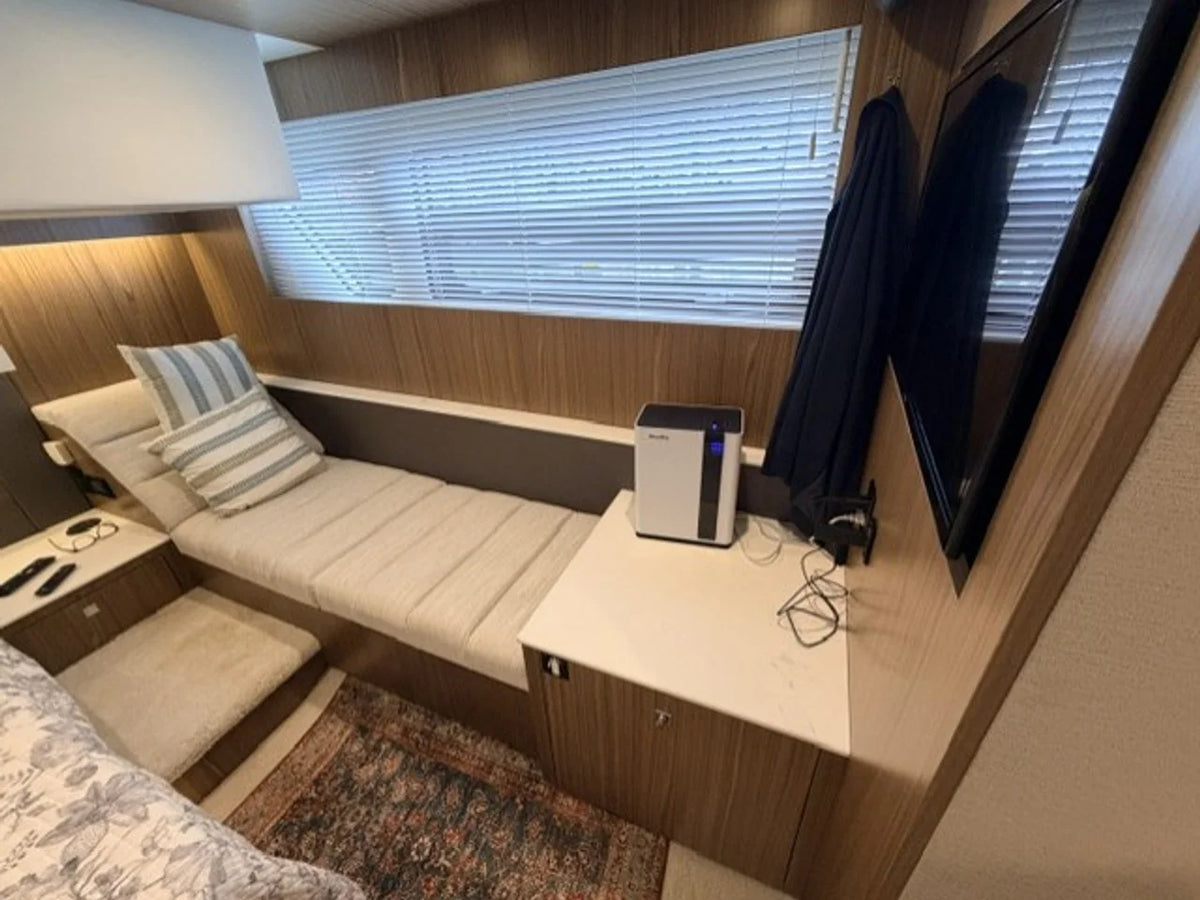 2025 Cruisers Yachts 46 CANTIUS 46.0 feet, Stuart, Florida #33