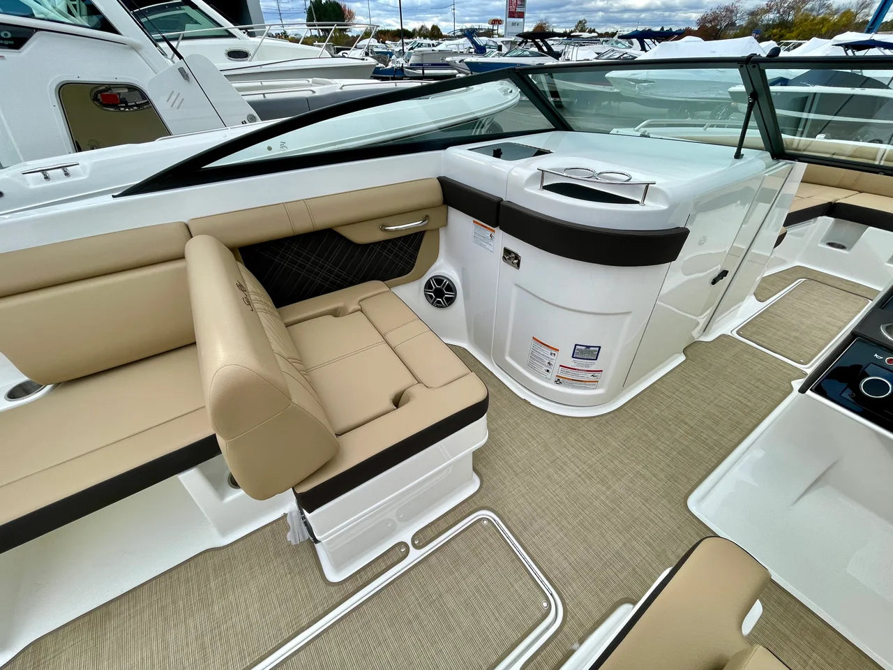 2026 Sea Ray SDX 290 Outboard 29.0 feet, Danvers, Massachusetts #11