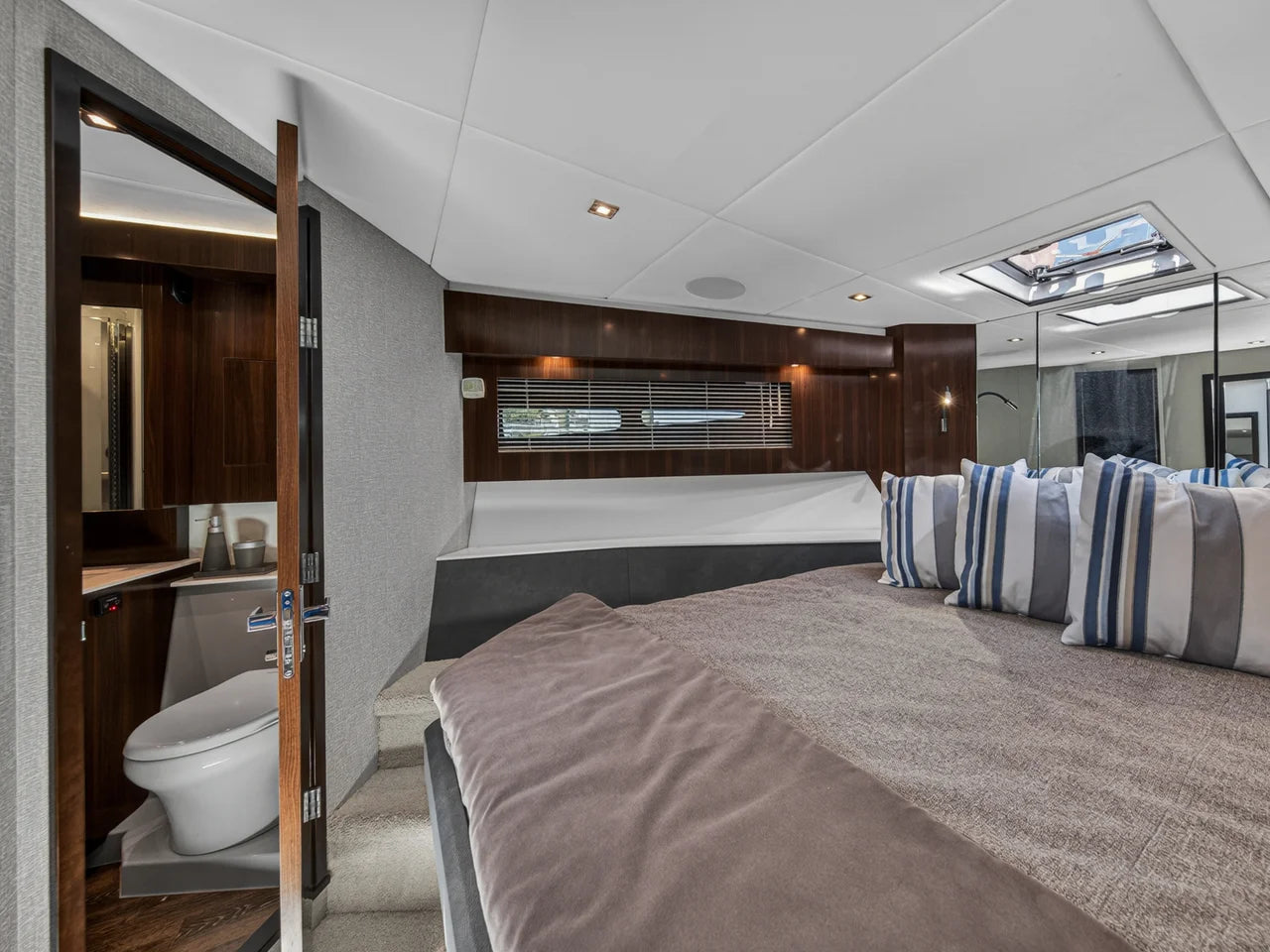 2023 Cruisers Yachts 50 CANTIUS 50.0 feet, Palm Beach, FL #63