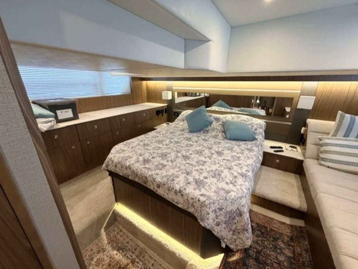 2025 Cruisers Yachts 46 CANTIUS 46.0 feet, Stuart, Florida #32