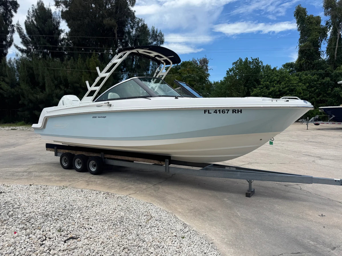 2017 Boston Whaler 230 VANTAGE 23.0 feet, Cocoa, Florida #1