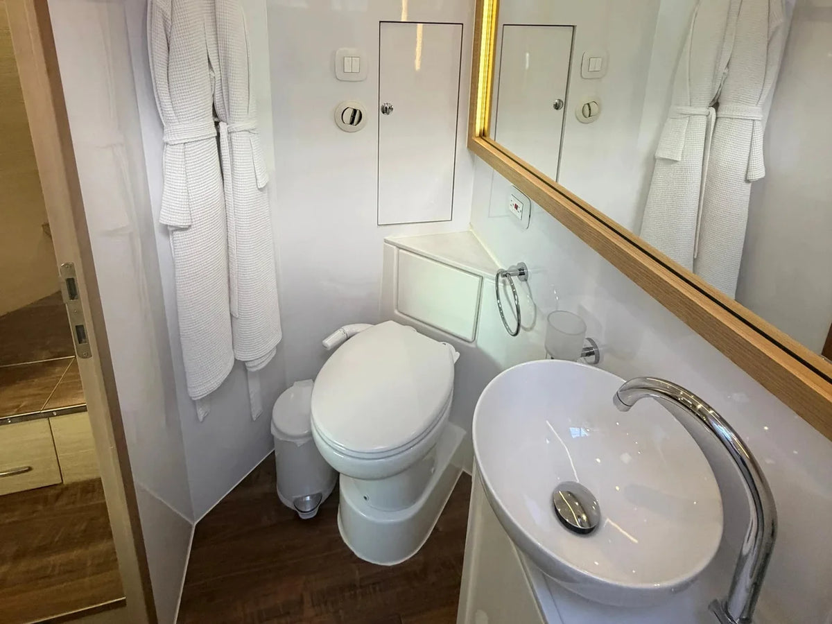 2022 Aquila 54 Yacht 54.0 feet, Virgin Islands, VI #27