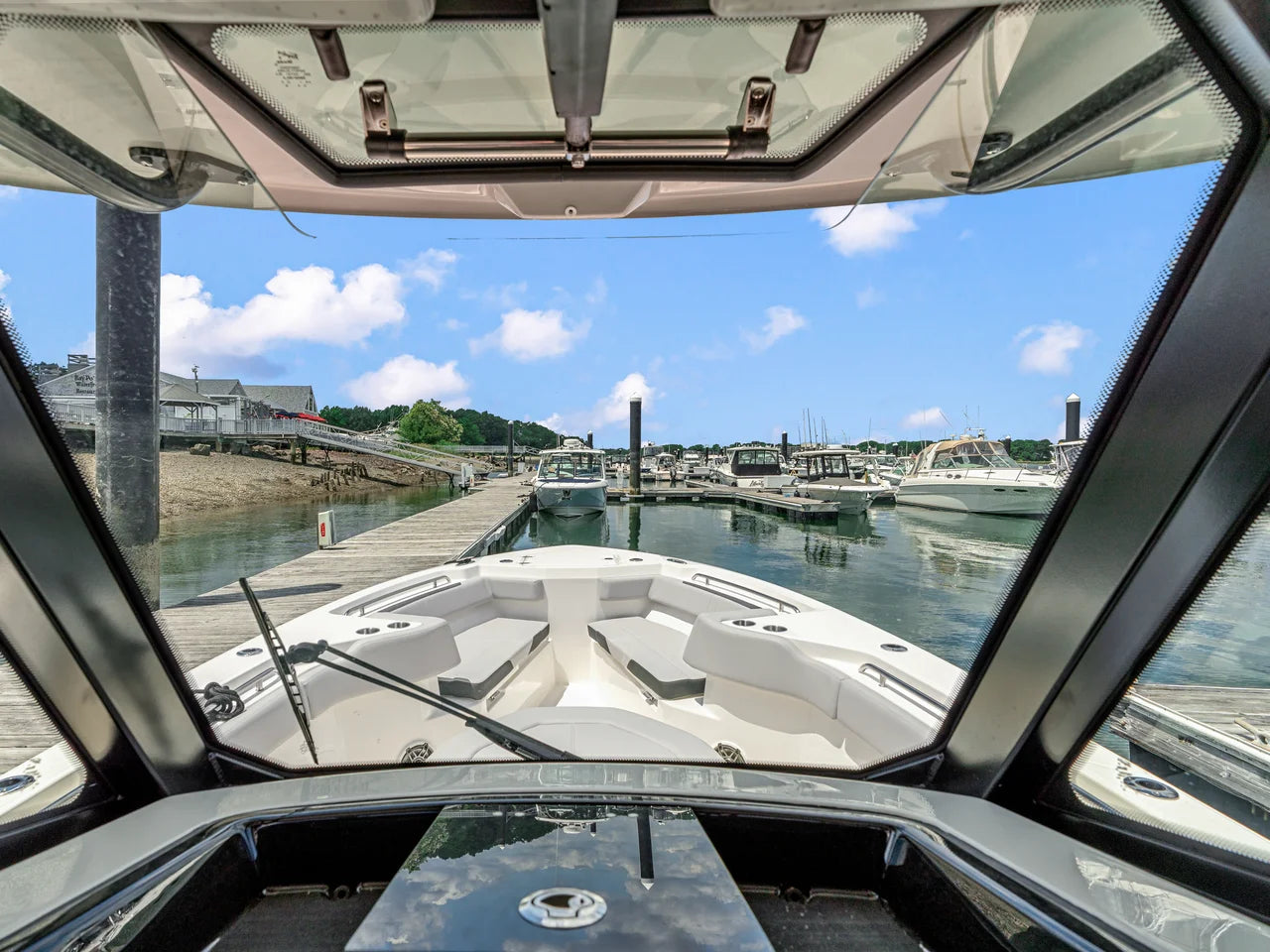 2026 Boston Whaler 330 Outrage 33.0 feet, Quincy, MA #23