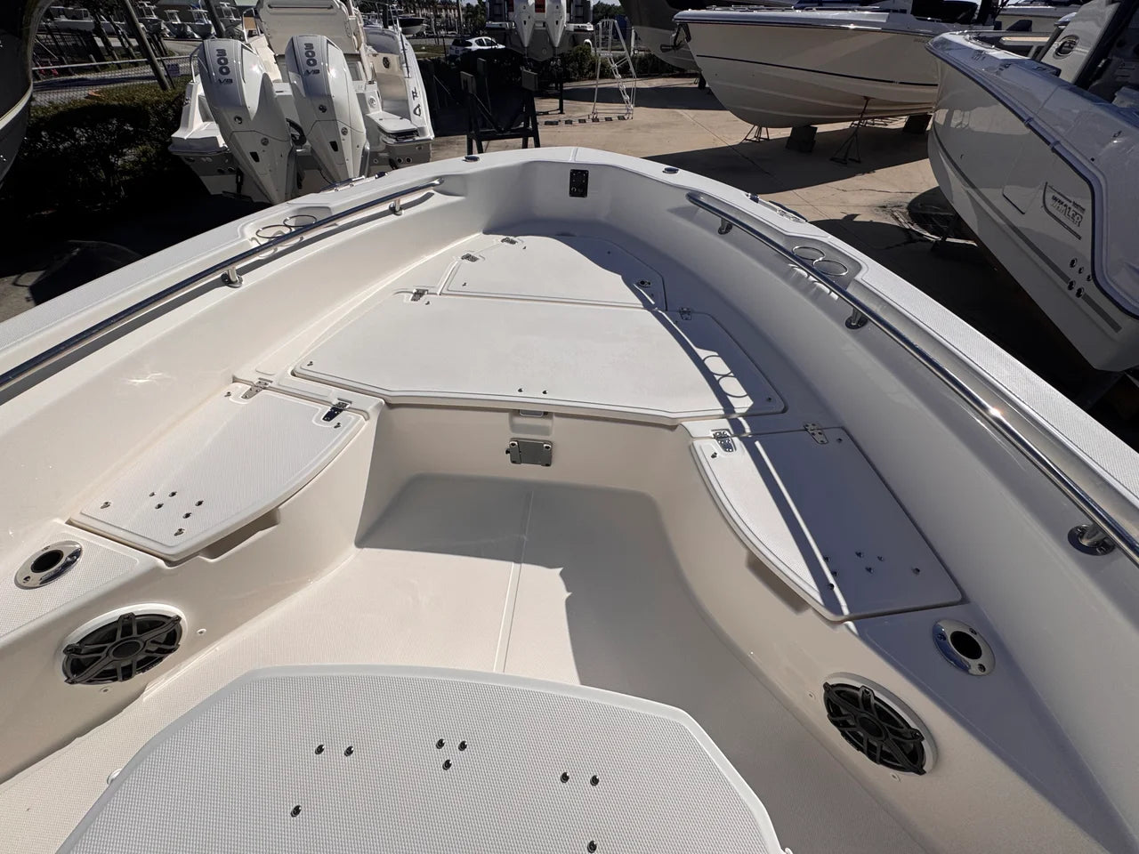 2026 Boston Whaler 250 Dauntless 25.0 feet, Stuart, Florida #21