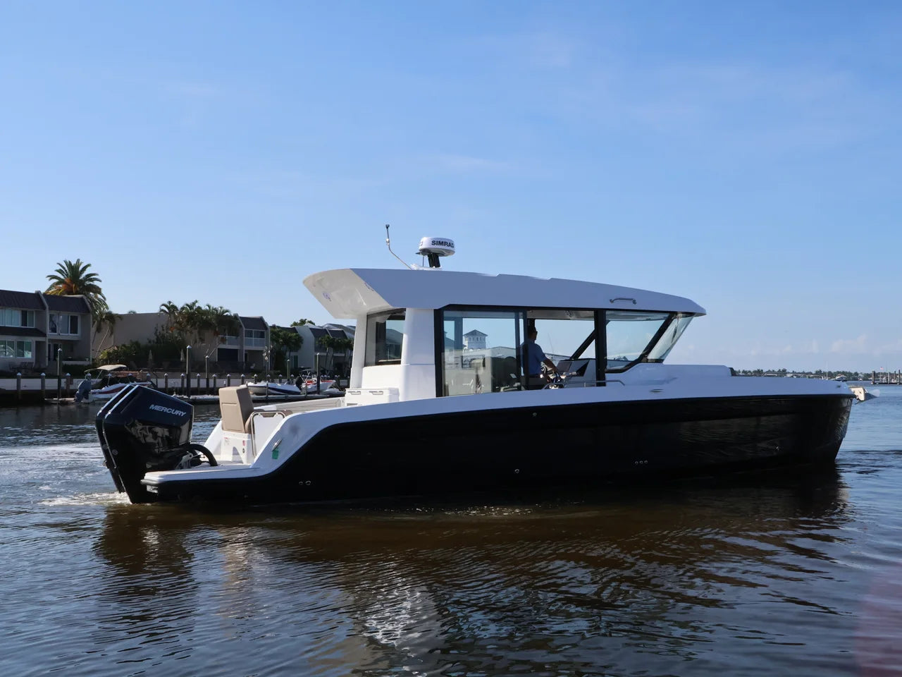 2026 Cruisers Yachts 38 VTR EC 38.0 feet, Naples, Florida #10