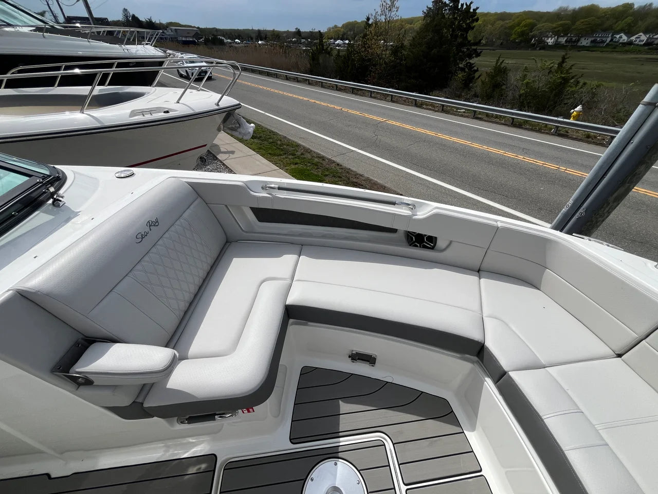 2026 Sea Ray SLX 310 Outboard 31.0 feet, Westbrook, Connecticut #25