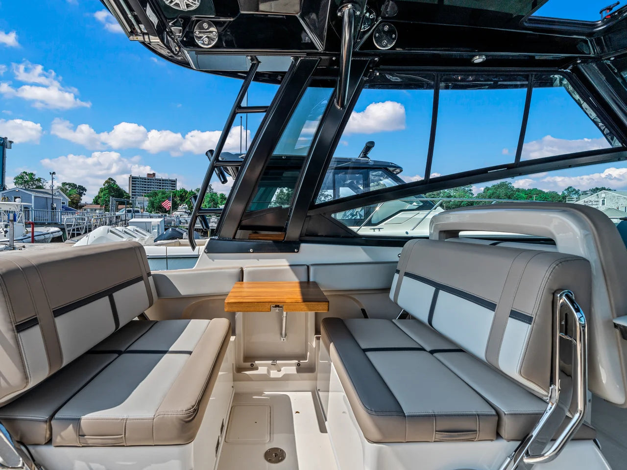 2026 Boston Whaler 330 Vantage 33.0 feet, Quincy, MA #14