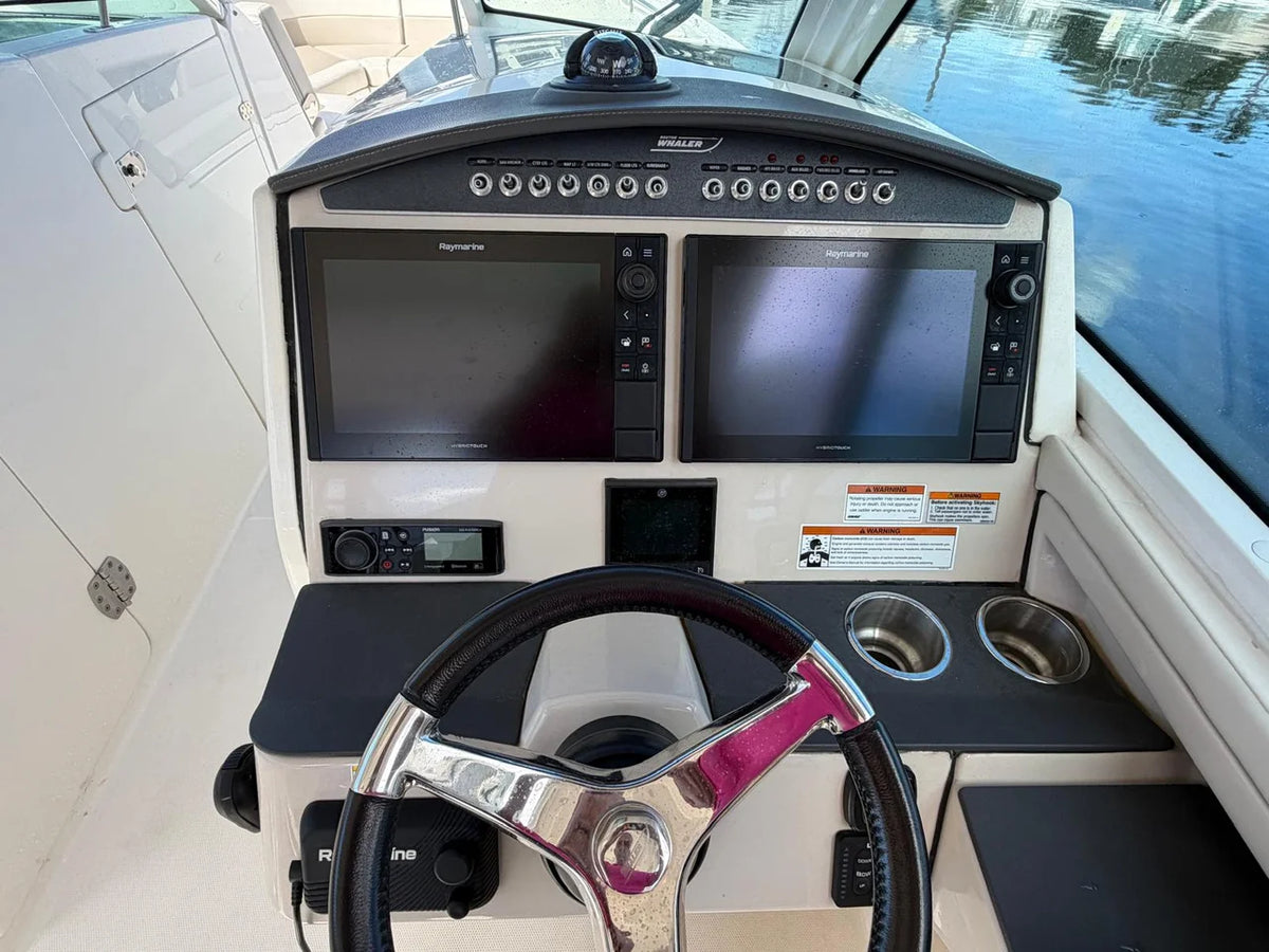 2021 Boston Whaler 320 VANTAGE 33.0 feet, Key Largo, FL #19