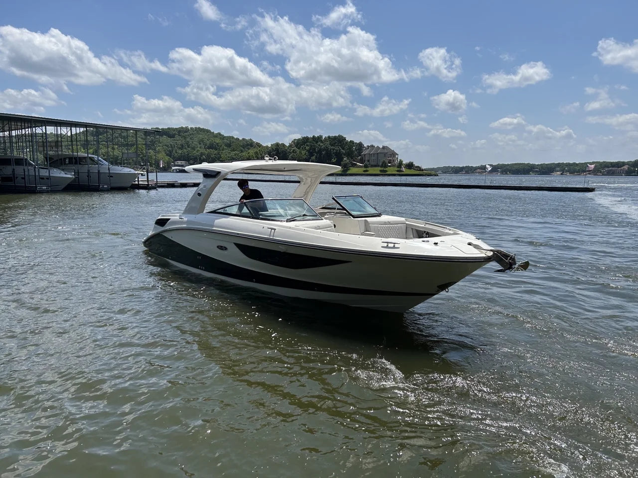 2025 Sea Ray SLX 350 35.0 feet, Lake Ozark, MO #4