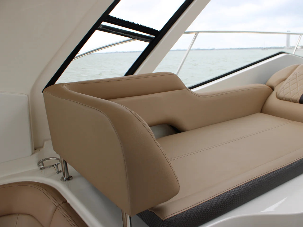 2018 Sea Ray 350 SUNDANCER 35.0 feet, Seabrook, TX #37