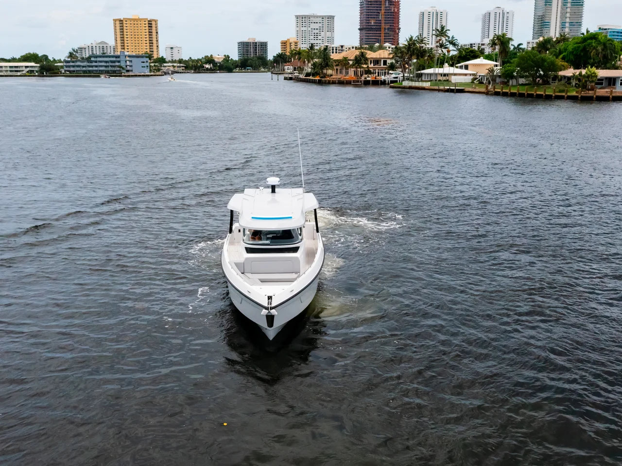 2026 Cruisers Yachts 38 VTR 38.0 feet, Pompano Beach, Florida #9