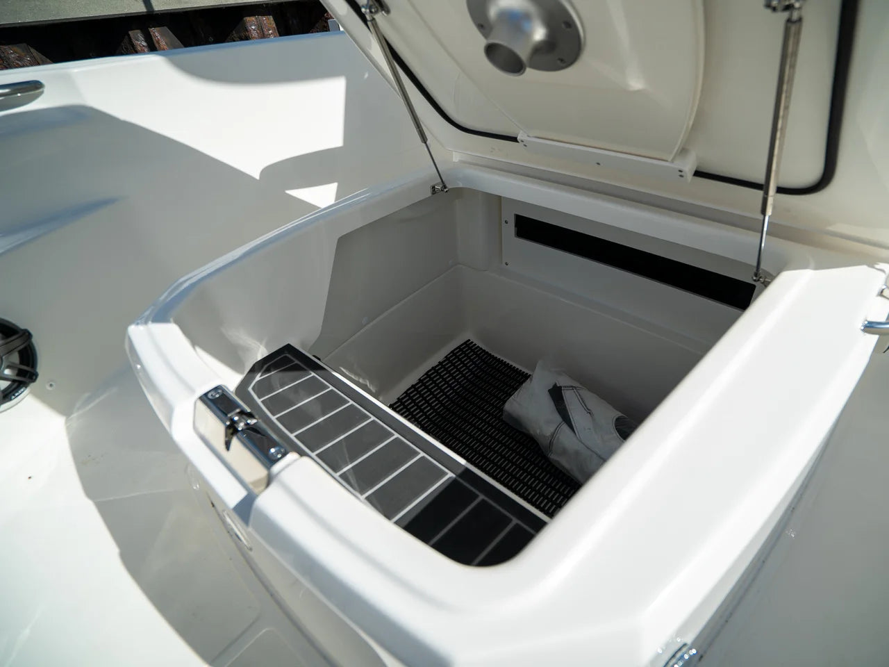 2026 Boston Whaler 220 Dauntless 22.0 feet, Fort Myers, FL #16