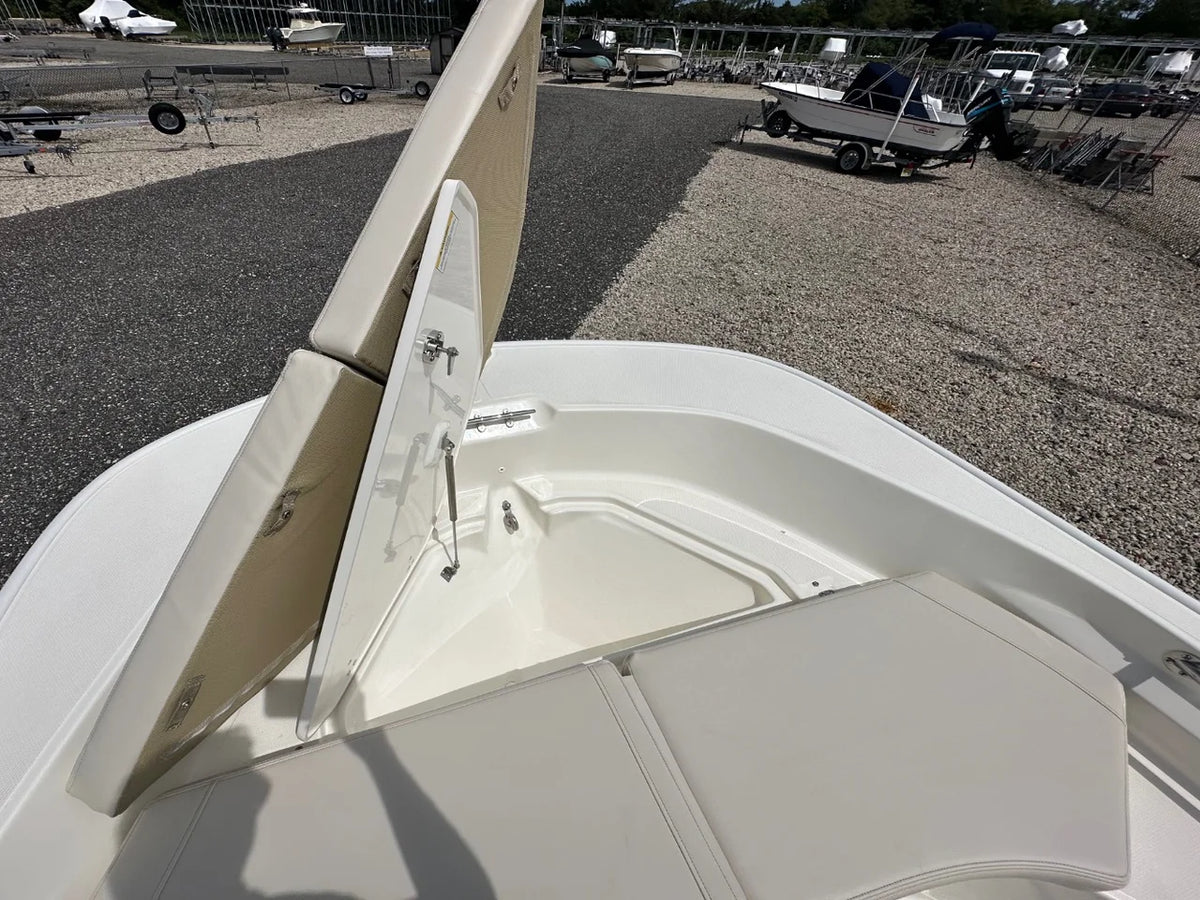 2027 Boston Whaler 170 Montauk 17.0 feet, Ocean View, NJ #12