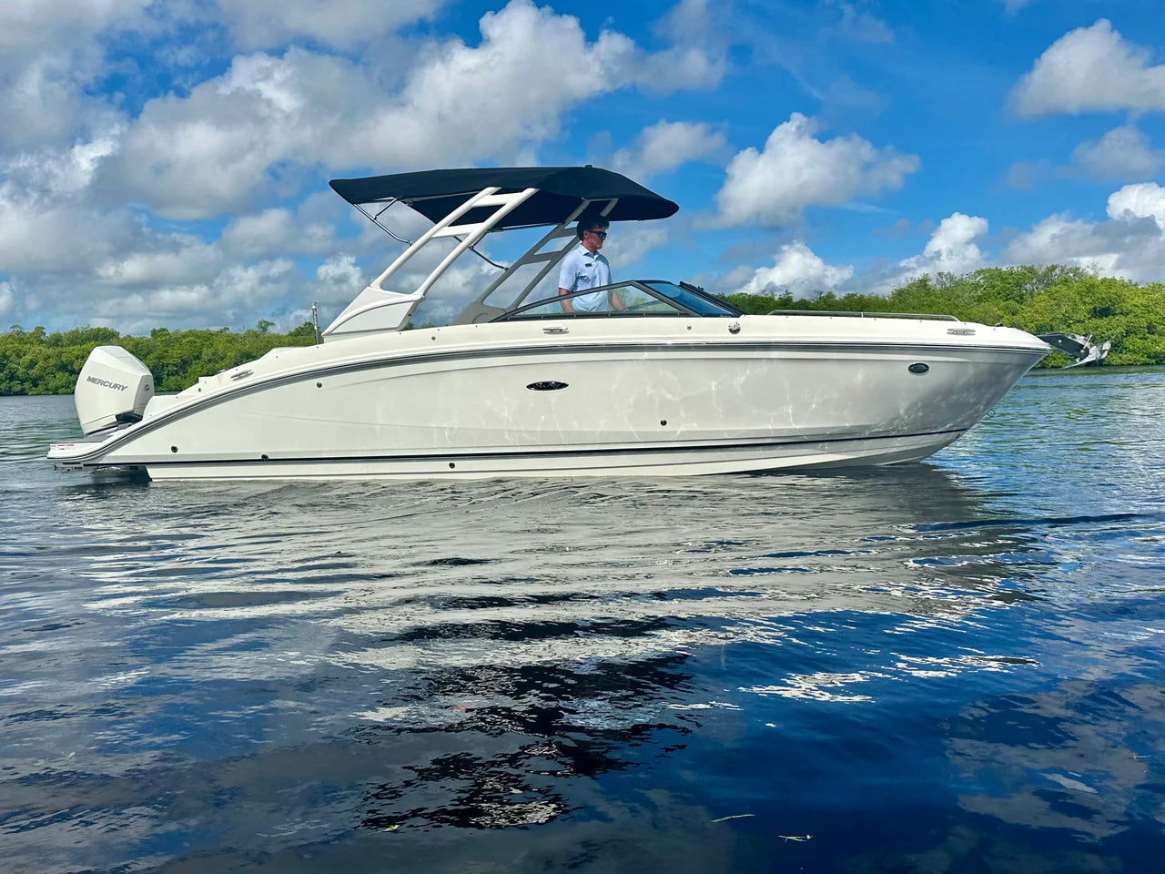 2024 Sea Ray 270 SDX OB 27.0 feet, Fort Myers, Florida #1