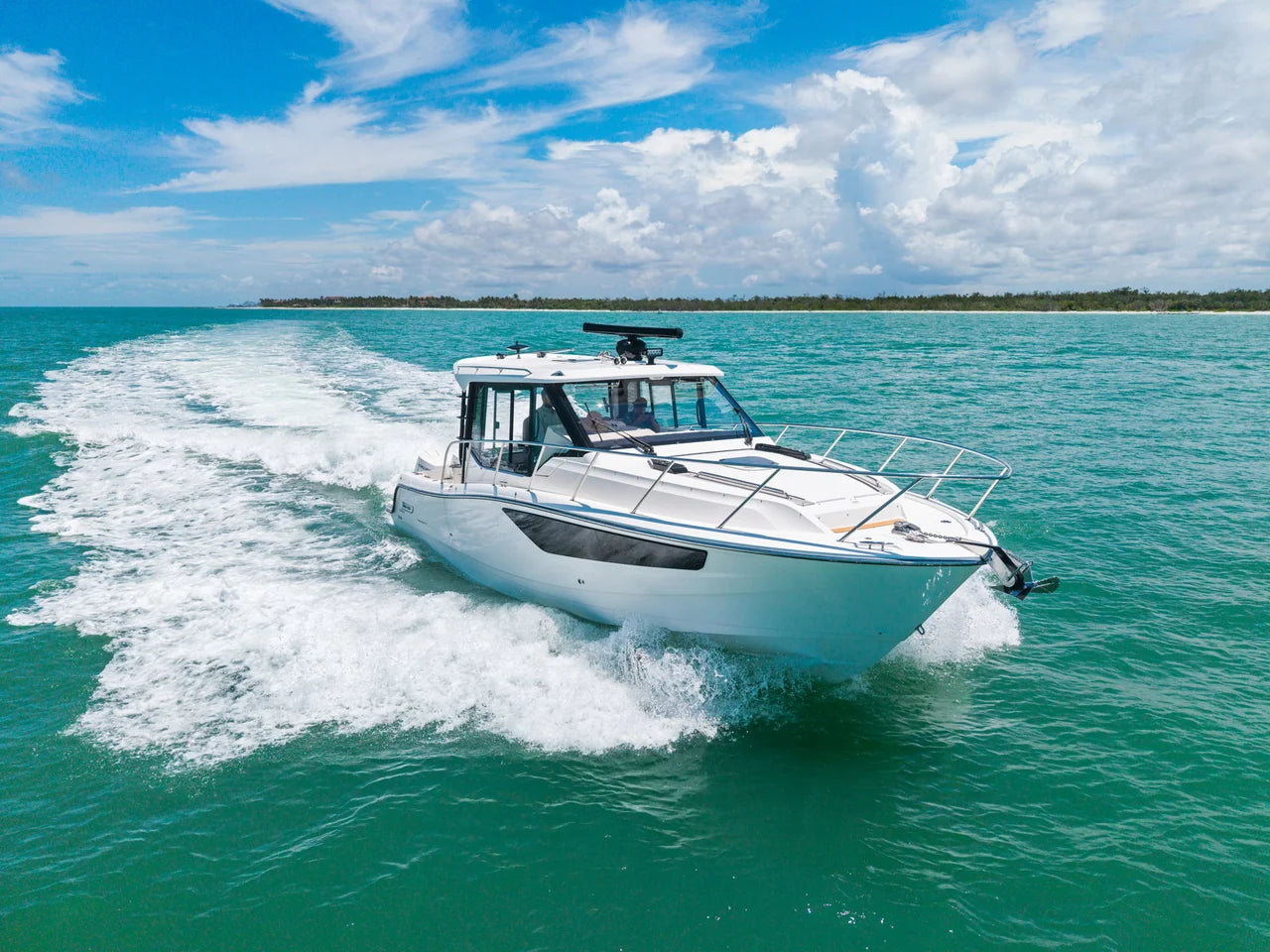 2025 Boston Whaler 365 CONQUEST 36.0 feet, Naples, Florida #5