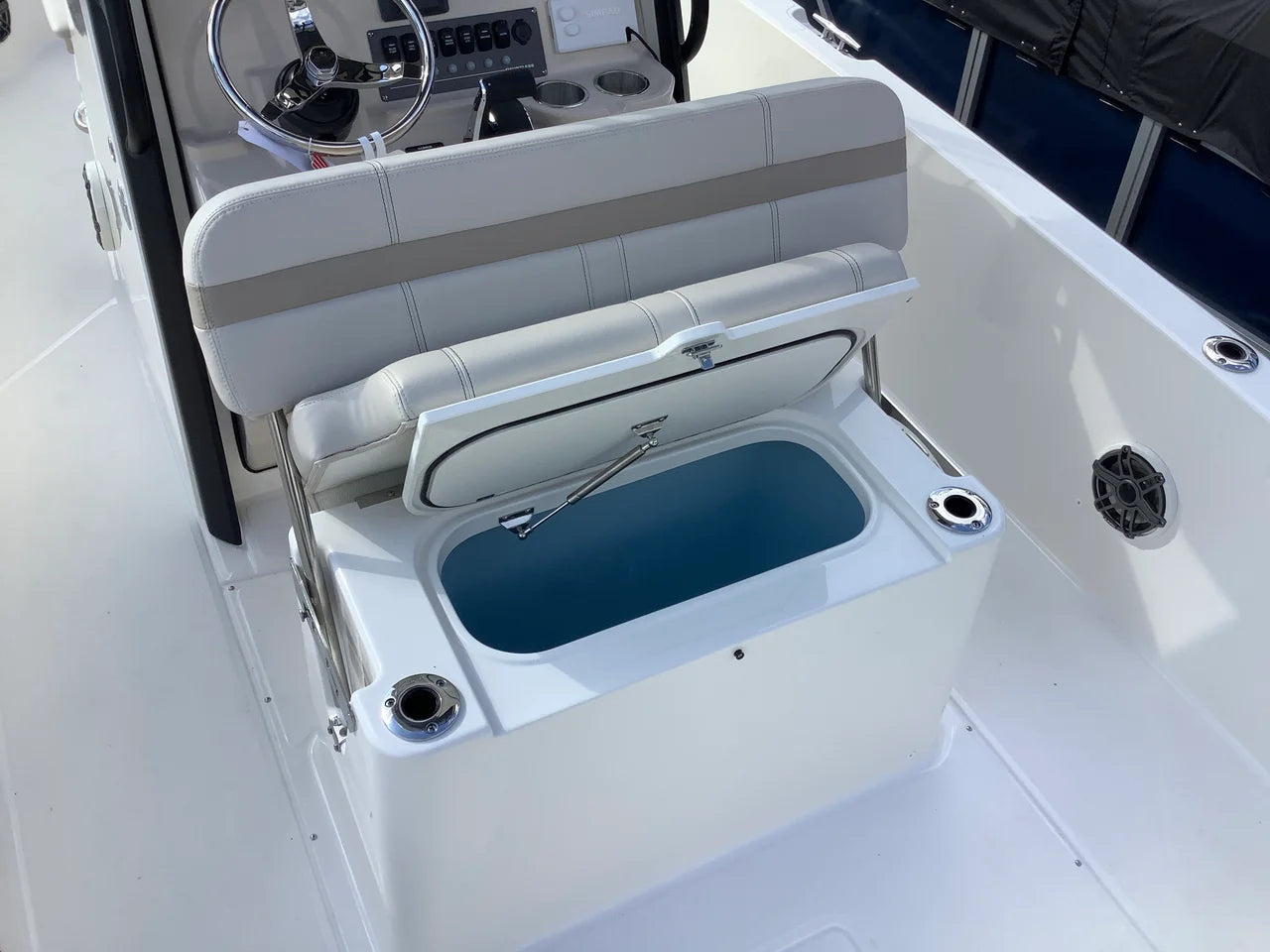2026 Boston Whaler 220 Dauntless 22.0 feet, Monkey Island, OK #17