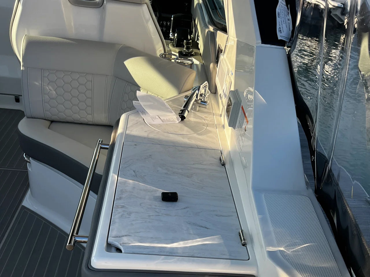 2026 Sea Ray Sundancer 320 Outboard 32.0 feet, Wrightsville Beach, North Carolina #15