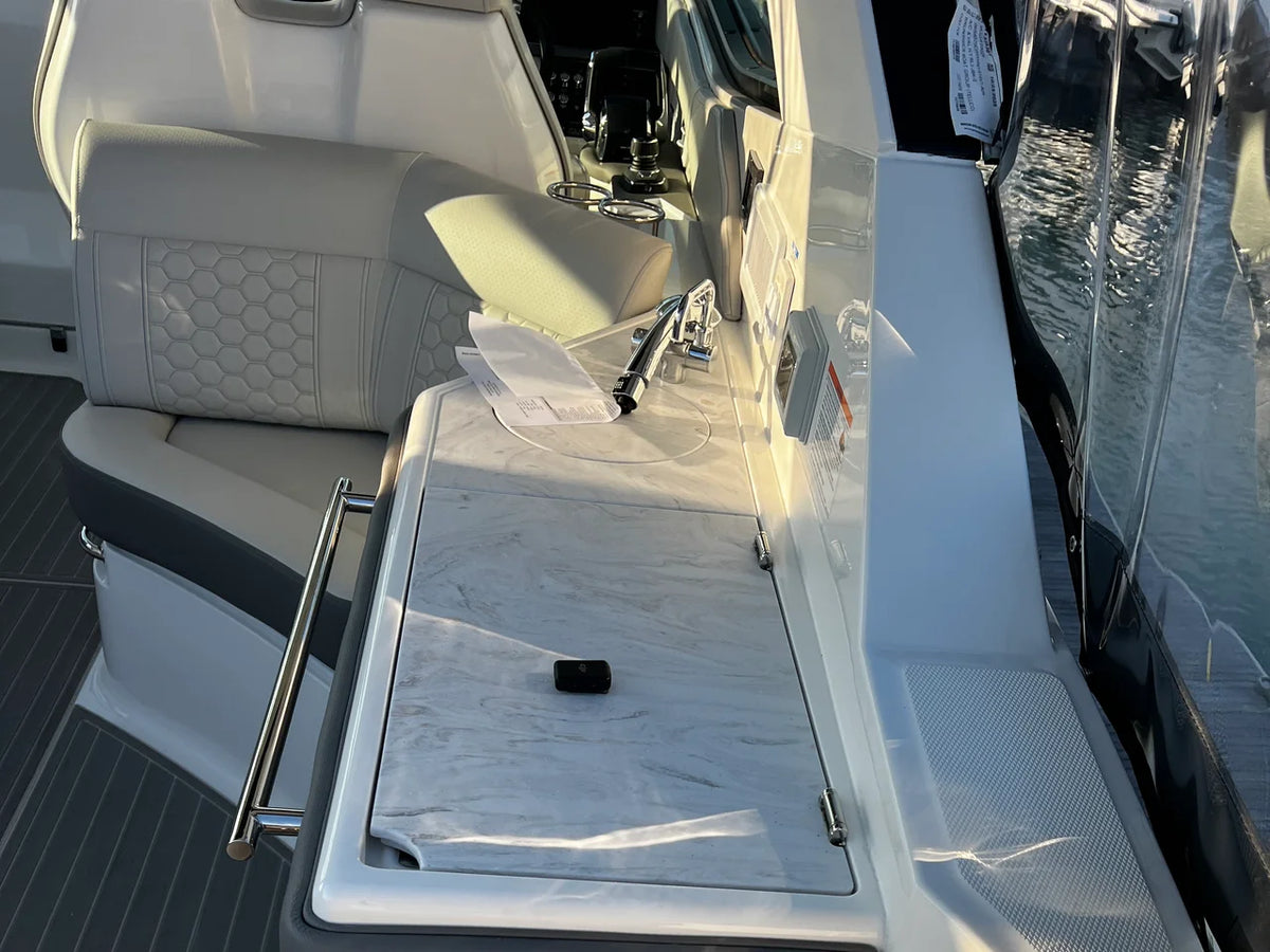 2026 Sea Ray Sundancer 320 Outboard 32.0 feet, Wrightsville Beach, North Carolina #15