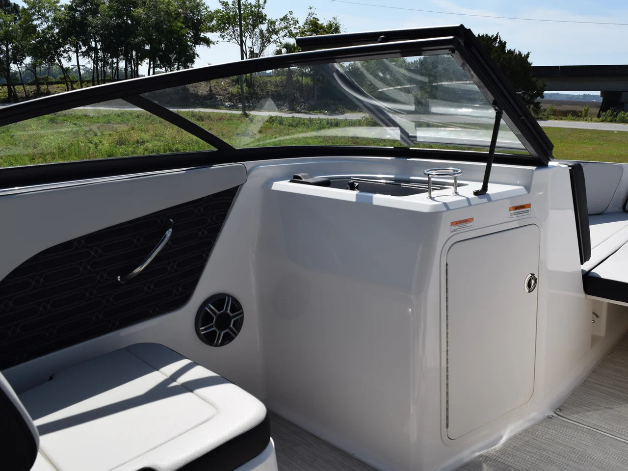 2026 Sea Ray SPX 210 Outboard 21.0 feet, Thunderbolt, GA #12