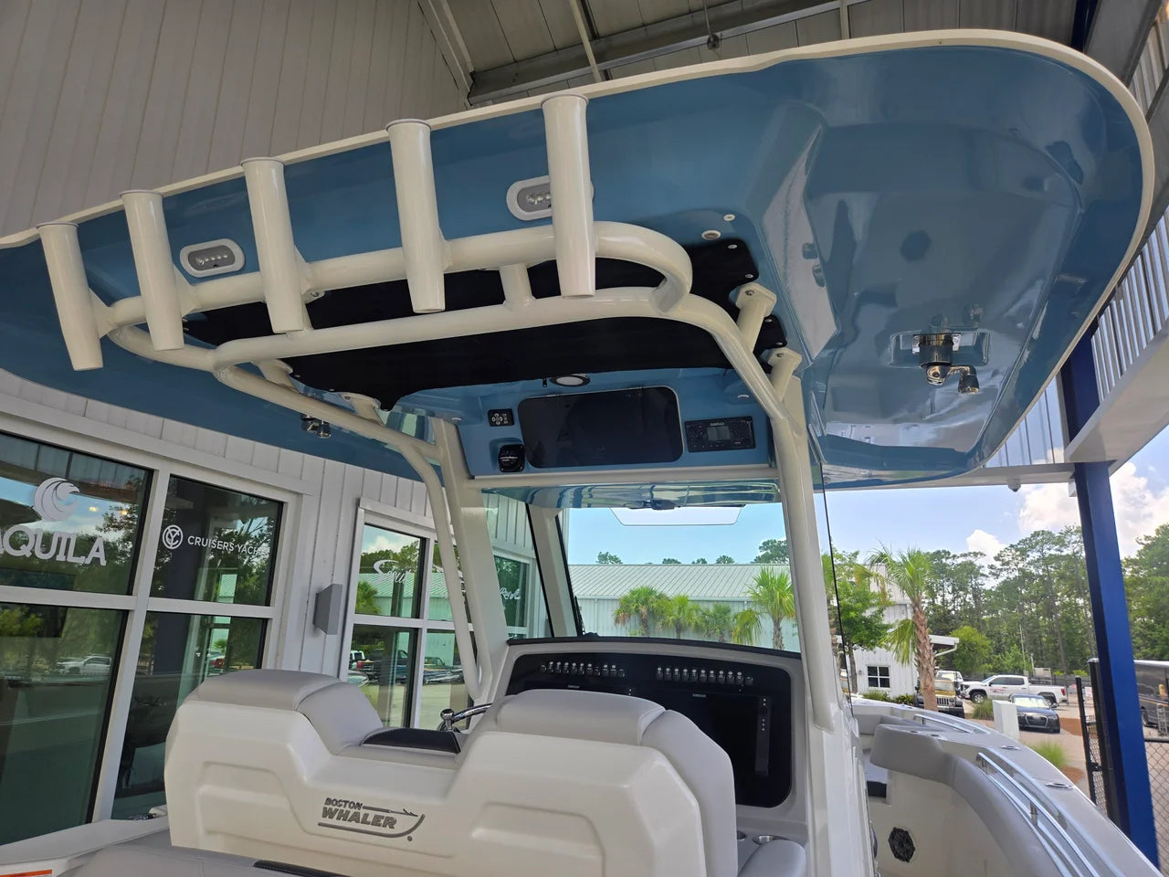 2027 Boston Whaler 330 Outrage 33.0 feet, Charleston, SC #12