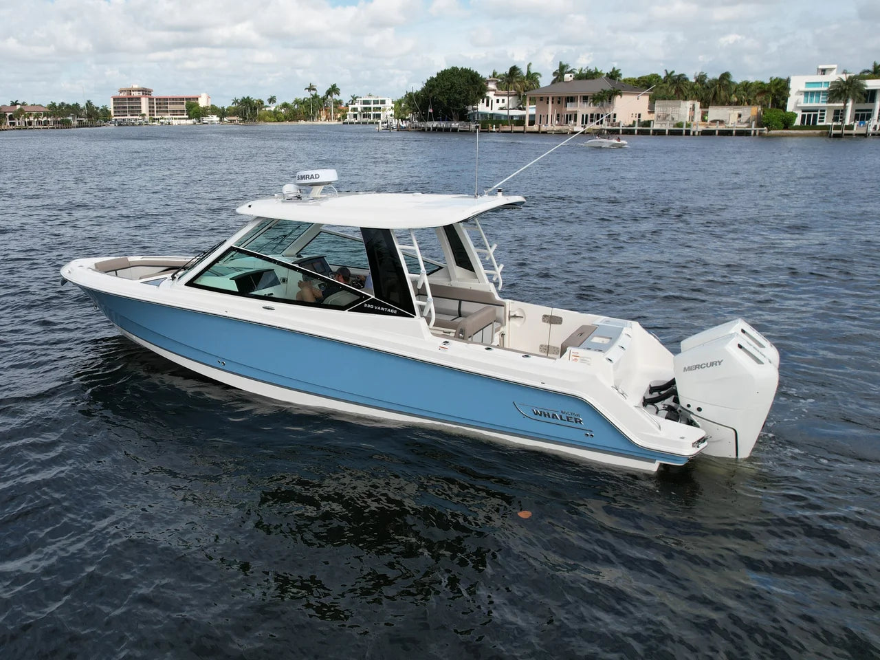 2027 Boston Whaler 330 Vantage 33.0 feet, Pompano Beach, Florida #7