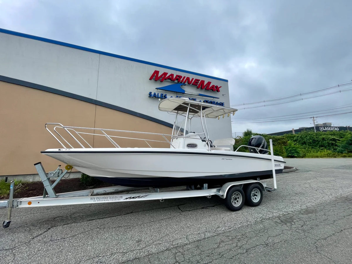2013 Boston Whaler 230 DAUNTLESS 23.0 feet, Quincy, MA #2
