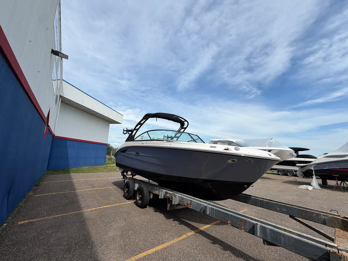 2026 Sea Ray SDX 250 Surf 25.0 feet, Excelsior, Minnesota #2