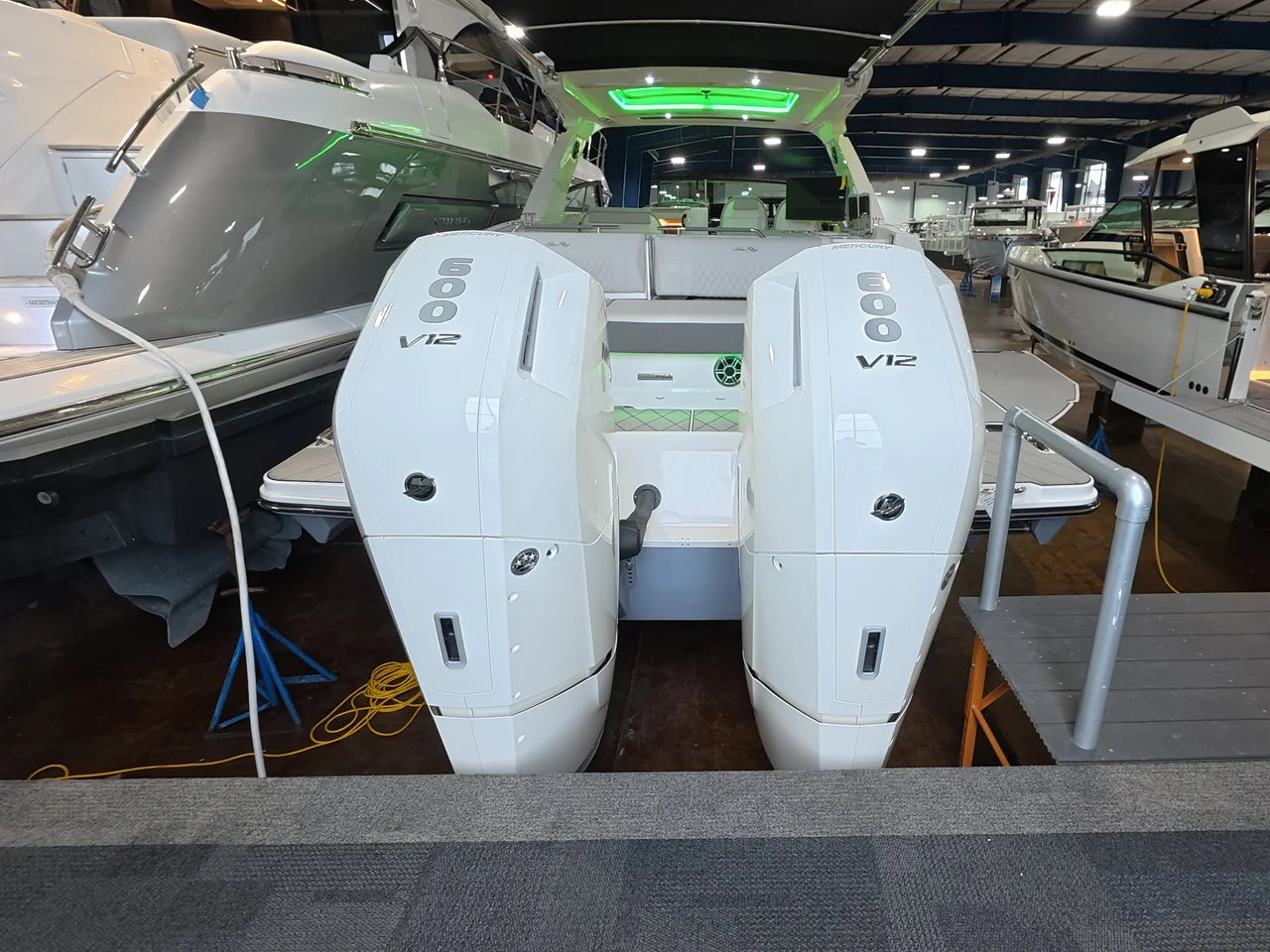 2026 Sea Ray SLX 400 Outboard 40.0 feet, Clearwater, Florida #4