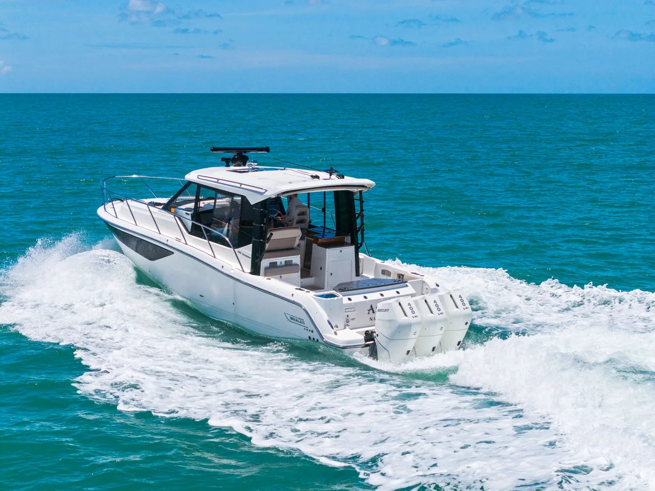 2025 Boston Whaler 365 CONQUEST 36.0 feet, Naples, Florida #15